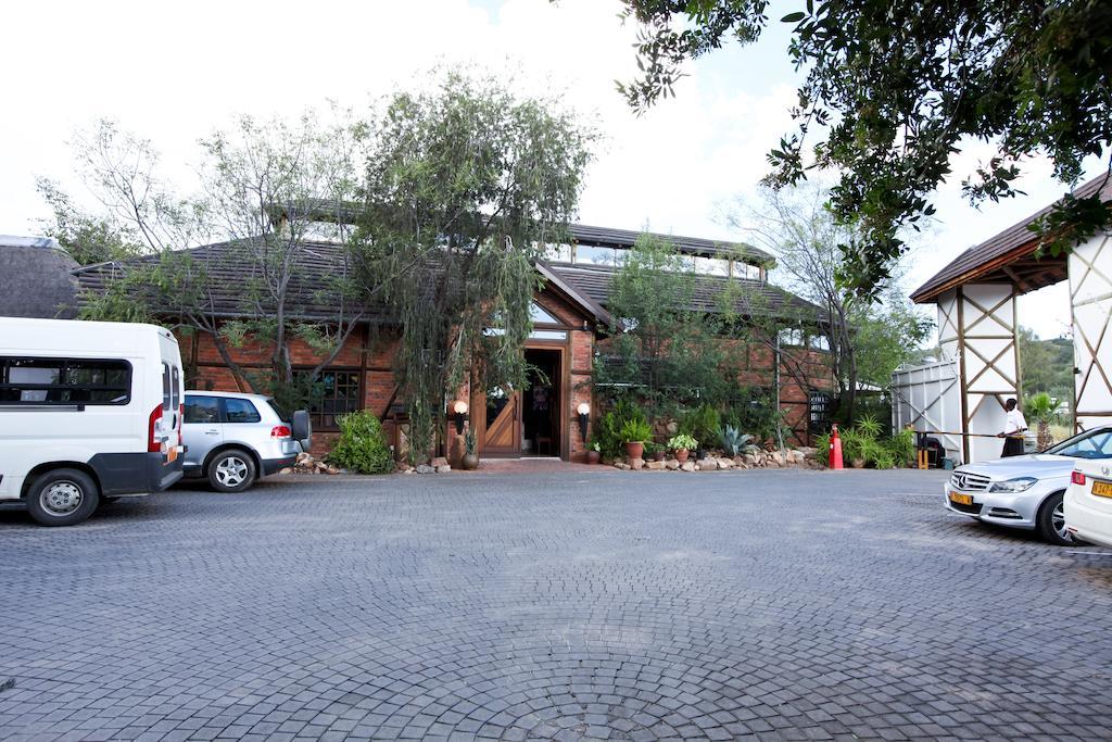 Roof Of Africa Hotel วินด์ฮุก ภายนอก รูปภาพ