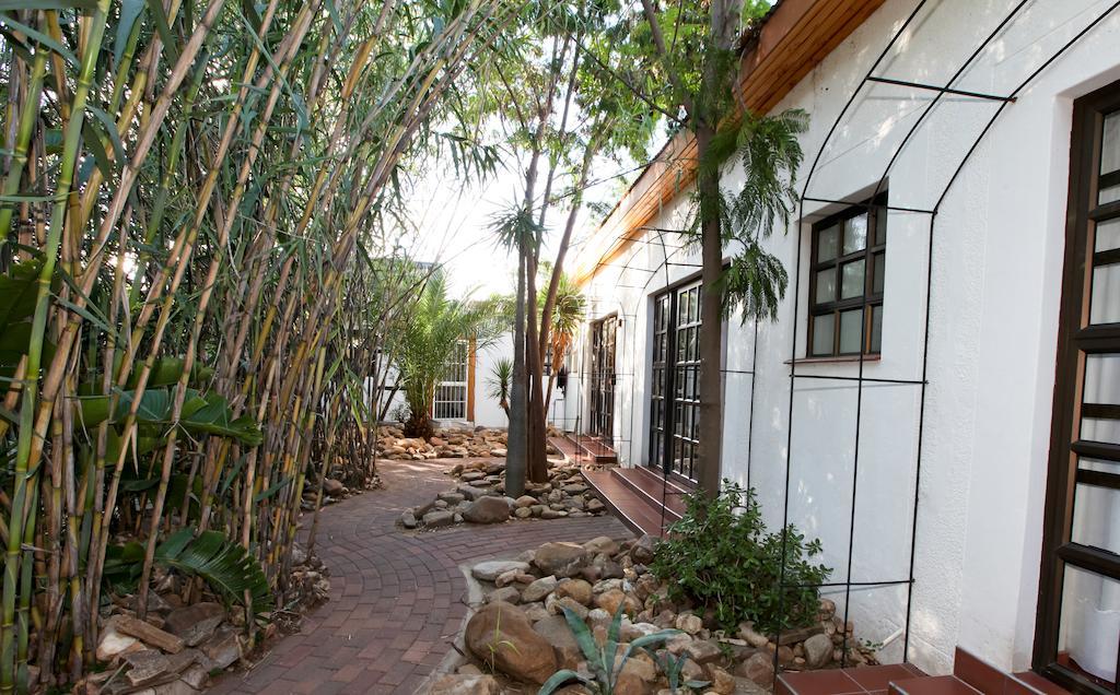 Roof Of Africa Hotel วินด์ฮุก ภายนอก รูปภาพ