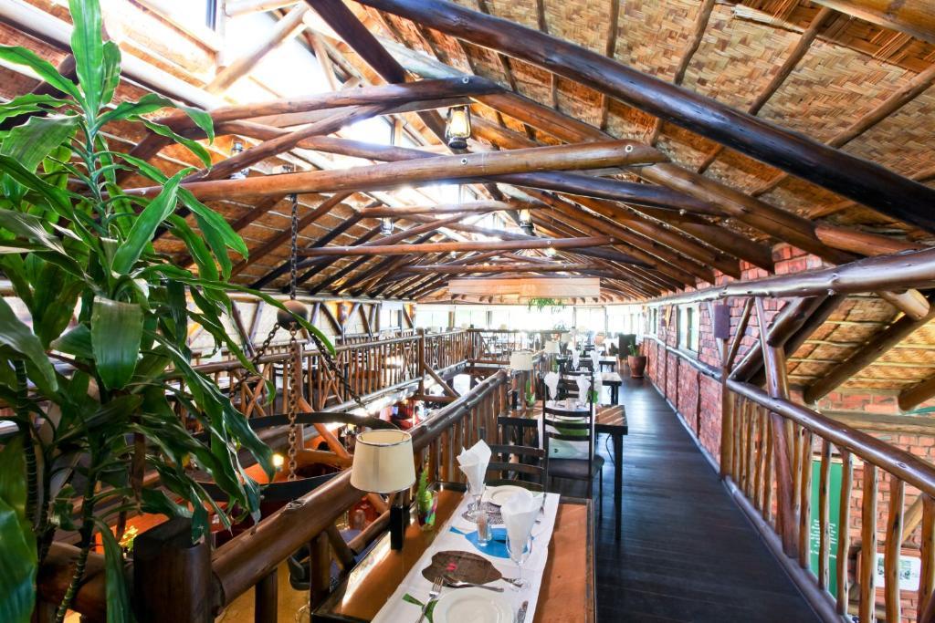 Roof Of Africa Hotel วินด์ฮุก ภายนอก รูปภาพ